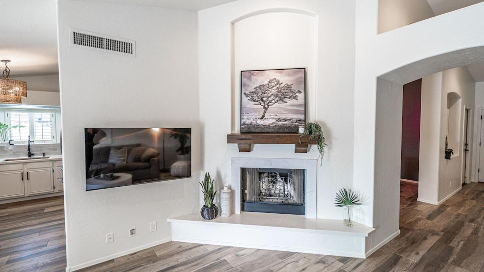 Stylish N Scottdsdale 4 Bdrm With Sparkling Pool And Games Galore Holiday home Phoenix